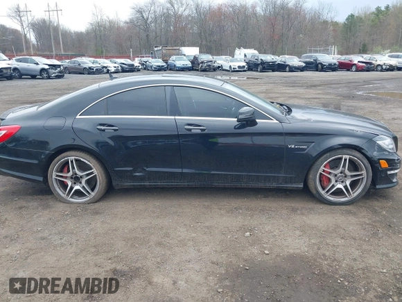 2014 Mercedes-Benz CLS 63 S AMG with VIN WDDLJ7GBXEA100530, listed as a IAAI auction lot 42033256 with 91,350 mi miles and . Bid and sale history available at DreamBid. Image 13.