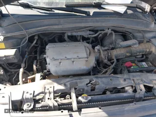 2004 Honda Pilot EX with VIN 2HKYF18564H505136, listed as a IAAI auction lot 42101753 with 236,696 mi miles. Bid and sale history available at carsss.com. Image 10.