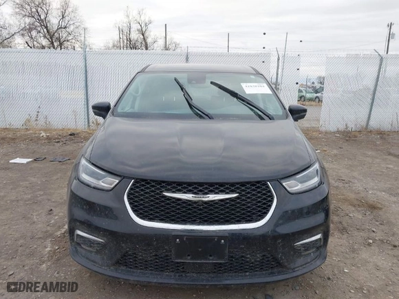 2023 Chrysler Pacifica Hybrid Touring L with VIN 2C4RC1L7XPR518209, listed as a IAAI auction lot 41038104 with 35,969 mi miles. Bid and sale history available at carsss.com. Image 12.