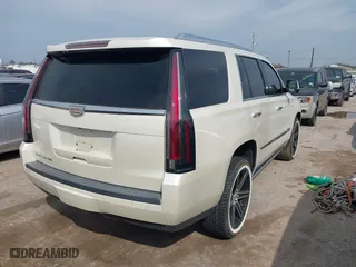 2015 Cadillac Escalade Premium with VIN 1GYS3NKJ1FR553712, listed as a IAAI auction lot 41660900 with 93,423 mi miles. Bid and sale history available at carsss.com. Image 4.