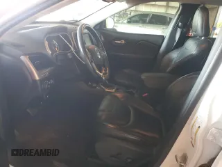2016 Jeep Cherokee Limited с VIN 1C4PJMDS6GW328433, выставлен на аукционе Copart как лот 62790695 с пробегом 58 822 миль миль и Списание • Salvage title. История ставок и продаж доступна на DreamBid. Изображение 7.