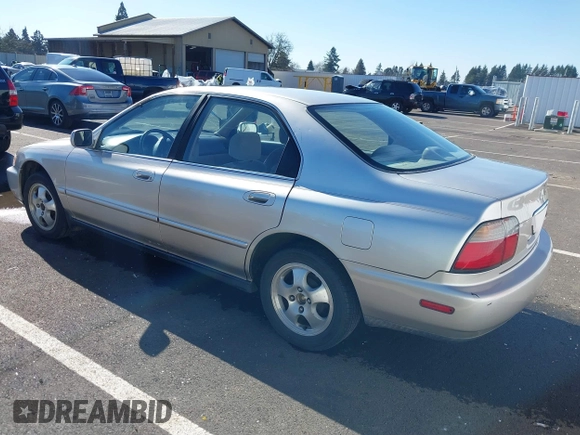 1997 Honda Accord Special Edition with VIN 1HGCD5603VA115569, listed as a IAAI auction lot 41636725 with 216,937 mi miles and . Bid and sale history available at carsss.com. Image 3.