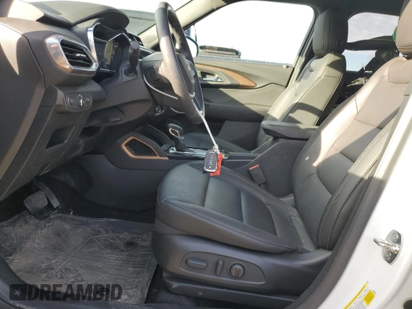 2023 Chevrolet TrailBlazer ACTIV with VIN KL79MSSL0PB096836, listed as a Copart auction lot 50789545 with 13,670 mi miles and Salvage Title. Bid and sale history available at DreamBid. Image 7.