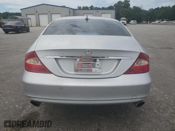 2006 Mercedes-Benz CLS-Class with VIN WDDDJ75X96A017093, listed as a Copart auction lot 64024634 with 176,819 mi miles and Salvage Title. Bid and sale history available at carsss.com. Image 6.