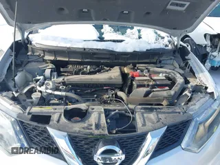 2015 Nissan Rogue SL with VIN 5N1AT2MT7FC758058, listed as a IAAI auction lot 41303736 with 43,649 mi miles. Bid and sale history available at carsss.com. Image 10.