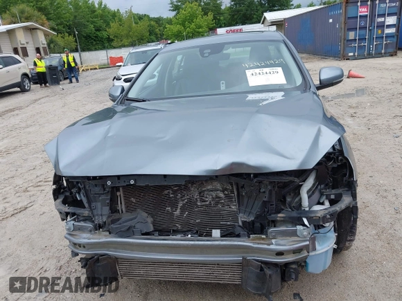2018 Volvo S60 Inscription with VIN LYV402HKXJB167148, listed as a IAAI auction lot 42424429 with 72,126 mi miles and . Bid and sale history available at DreamBid. Image 12.