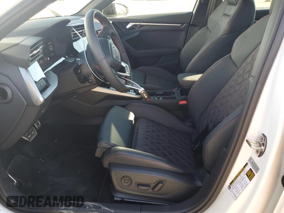 2023 Audi S3 Premium Plus z VIN WAUH3DGY6PA090835, wystawiony jako Copart lot #79867664 z przebiegiem 6 814 mil mil oraz Szkoda całkowita • Salvage title. Historia ofert i sprzedaży dostępna na DreamBid. Obrazek 7.