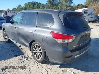 2014 Nissan Pathfinder SV with VIN 5N1AR2MM5EC690851, listed as a IAAI auction lot 41004513 with 167,526 mi miles and . Bid and sale history available at DreamBid. Image 3.