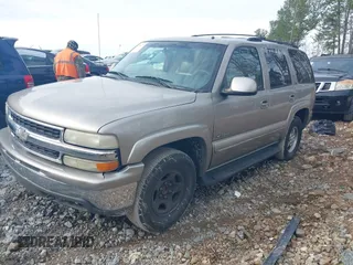 2002 Chevrolet Tahoe LS z VIN 1GNEC13Z22R197594, wystawiony jako IAAI lot #41475477 z przebiegiem 384 968 mil mil oraz . Historia ofert i sprzedaży dostępna na DreamBid. Obrazek 2.