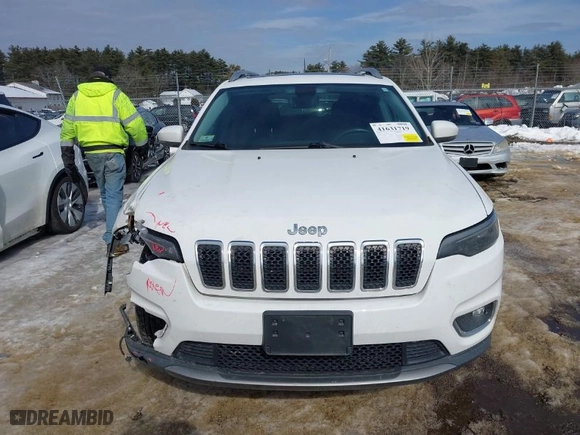 2019 Jeep Cherokee Limited with VIN 1C4PJMDX6KD452315, listed as a IAAI auction lot 41631719 with 94,088 mi miles. Bid and sale history available at carsss.com. Image 12.