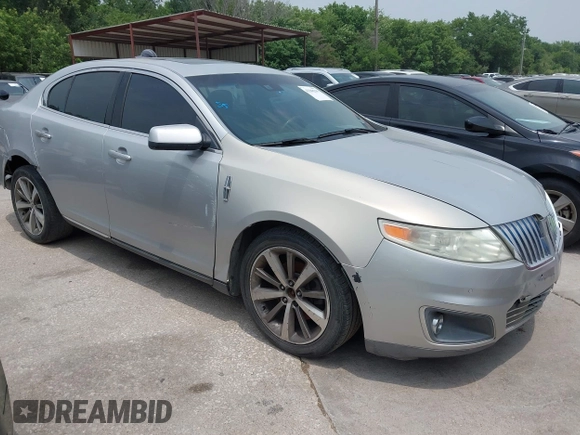 2009 Lincoln MKS с VIN 1LNHM94R99G611617, выставлен на аукционе IAAI как лот 42288299 с пробегом 115 320 миль миль и . История ставок и продаж доступна на DreamBid. Изображение 1.