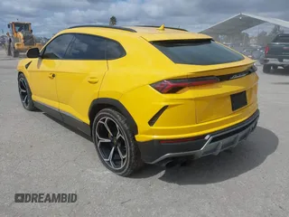 2019 Lamborghini Urus z VIN ZPBUA1ZL7KLA01416, wystawiony jako IAAI lot #41680325 z przebiegiem 72 817 mil mil oraz . Historia ofert i sprzedaży dostępna na DreamBid. Obrazek 3.