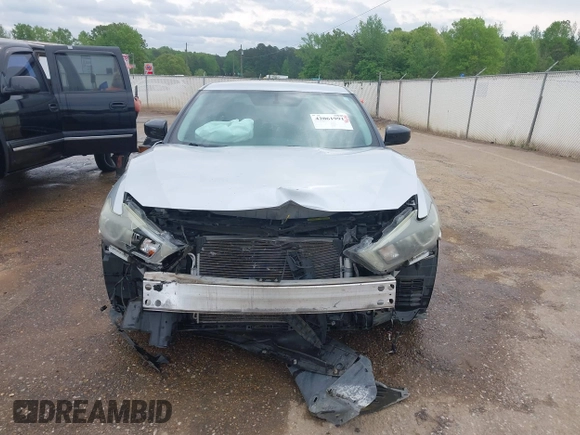 2016 Nissan Maxima SR with VIN 1N4AA6AP7GC430106, listed as a IAAI auction lot 42061991 with 186,775 mi miles and . Bid and sale history available at DreamBid. Image 13.
