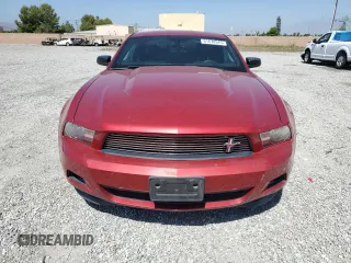 2011 Ford Mustang V6 with VIN 1ZVBP8AM8B5157542, listed as a Copart auction lot 61678945 with 83,868 mi miles and Salvage title. Bid and sale history available at DreamBid. Image 5.