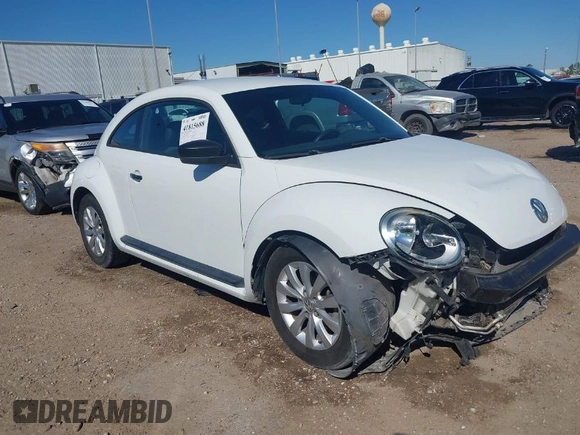 2015 Volkswagen Beetle Fleet Edition with VIN 3VWF17AT3FM651960, listed as a IAAI auction lot 41815688 with 113,907 mi miles and . Bid and sale history available at DreamBid. Image 1.