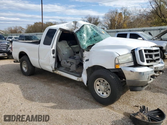 2003 Ford F-250 XL with VIN 3FTNX20LX3MB38136, listed as a Copart auction lot 82703304 with Not provided miles and Salvage title. Bid and sale history available at DreamBid. Image 4.