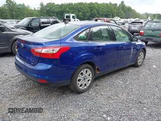 2012 Ford Focus SE с VIN 1FAHP3F27CL261286, выставлен на аукционе IAAI как лот 42521637 с пробегом 135 214 миль миль и . История ставок и продаж доступна на DreamBid. Изображение 4.