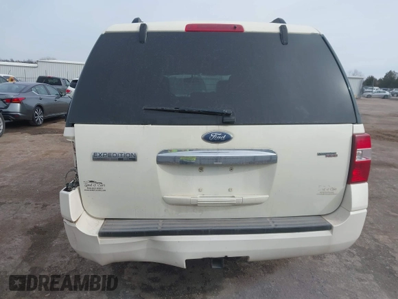 2007 Ford Expedition Max Limited z VIN 1FMFK20577LA18558, wystawiony jako IAAI lot #41475682 z przebiegiem 153 127 mil mil oraz . Historia ofert i sprzedaży dostępna na DreamBid. Obrazek 16.
