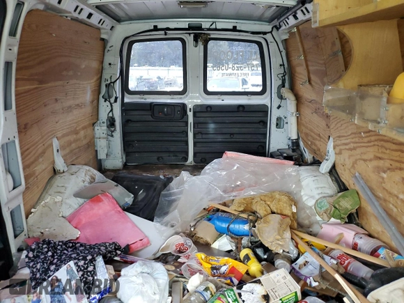 2012 Chevrolet Express Cargo z VIN 1GCWGFCA1C1169004, wystawiony jako Copart lot #71554104 z przebiegiem Nie podano mil oraz Szkoda całkowita • Salvage title. Historia ofert i sprzedaży dostępna na DreamBid. Obrazek 10.