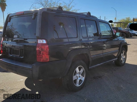 2010 Jeep Commander Sport with VIN 1J4RH4GK9AC147040, listed as a Copart auction lot 53502715 with 89,213 mi miles and Clean title. Bid and sale history available at DreamBid. Image 4.