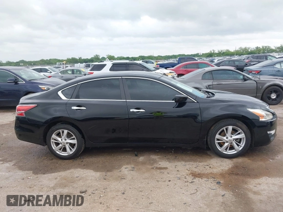 2015 Nissan Altima SL z VIN 1N4AL3AP5FC189105, wystawiony jako IAAI lot #42120835 z przebiegiem 140 341 mil mil oraz . Historia ofert i sprzedaży dostępna na DreamBid. Obrazek 13.
