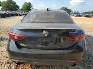 2022 Alfa Romeo Giulia with VIN ZARFAMAN2N7660313, listed as a Copart auction lot 54412005 with 31,238 mi miles and Salvage title. Bid and sale history available at DreamBid. Image 6.
