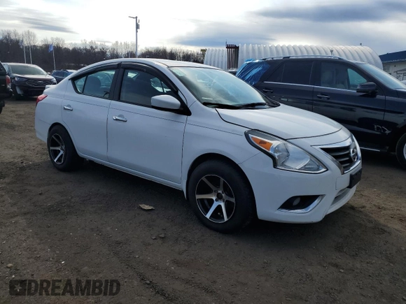 2016 Nissan Versa SV with VIN 3N1CN7AP4GL866111, listed as a Copart auction lot 50427945 with 77,170 mi miles and Clean Title. Bid and sale history available at DreamBid. Image 4.