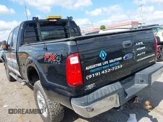 2016 Ford F-250 Lariat z VIN 1FT7W2B60GEB90776, wystawiony jako IAAI lot #42238682 z przebiegiem 234 089 mil mil oraz . Historia ofert i sprzedaży dostępna na DreamBid. Obrazek 3.