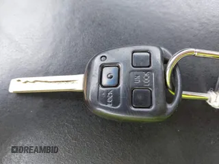 2002 Lexus SC 430 z VIN JTHFN48Y720010572, wystawiony jako IAAI lot #42284599 z przebiegiem 173 242 mil mil oraz . Historia ofert i sprzedaży dostępna na DreamBid. Obrazek 11.
