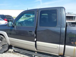 2005 Chevrolet Silverado 1500 Z71 with VIN 1GCEK19Z55Z123416, listed as a IAAI auction lot 41928831 with 1 mi miles. Bid and sale history available at carsss.com. Image 14.