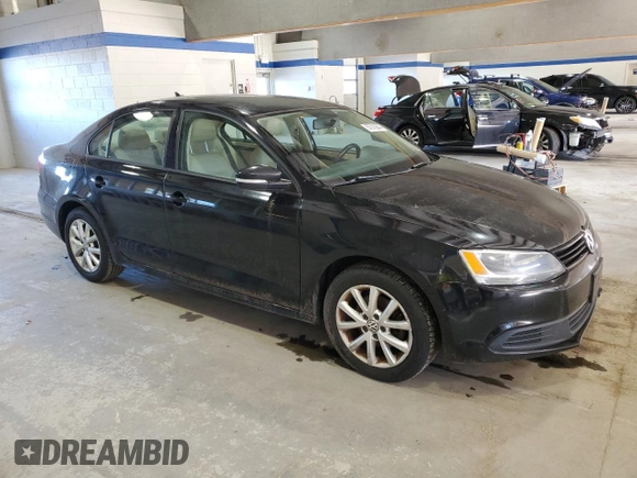 2011 Volkswagen Jetta SE with VIN 3VWDX7AJ4BM331741, listed as a Copart auction lot 87010944 with 244,547 mi miles and Clean title. Bid and sale history available at DreamBid. Image 4.
