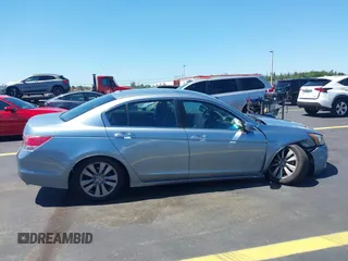 2011 Honda Accord EX-L z VIN 1HGCP3F86BA025278, wystawiony jako IAAI lot #42260234 z przebiegiem 36 602 mil mil oraz . Historia ofert i sprzedaży dostępna na DreamBid. Obrazek 13.