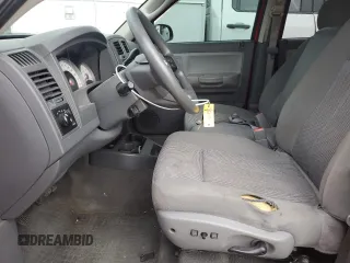 2007 Dodge Dakota SLT with VIN 1D7HW48KX7S137451, listed as a Copart auction lot 65422694 with 111,820 mi miles and Clean Title. Bid and sale history available at carsss.com. Image 7.