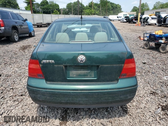 2001 Volkswagen Jetta with VIN 3VWST29M31M013547, listed as a Copart auction lot 60316525 with 156,596 mi miles and Salvage title. Bid and sale history available at DreamBid. Image 6.