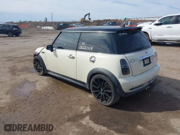 2006 MINI Hardtop S with VIN WMWRE335X6TL19914, listed as a IAAI auction lot 41680041 with 213,011 mi miles and . Bid and sale history available at DreamBid. Image 3.