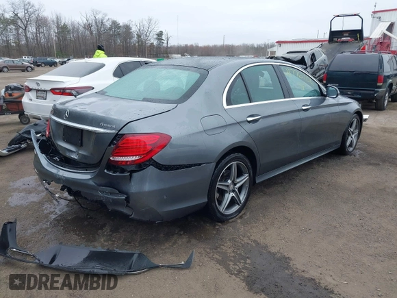 2017 Mercedes-Benz E 300 Luxury with VIN WDDZF4KB9HA082060, listed as a IAAI auction lot 41776706 with 79,565 mi miles and . Bid and sale history available at DreamBid. Image 4.