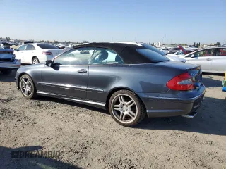 2008 Mercedes-Benz CLK 550 with VIN WDBTK72F08T098103, listed as a Copart auction lot 80053444 with 132,212 mi miles and Clean Title. Bid and sale history available at DreamBid. Image 2.