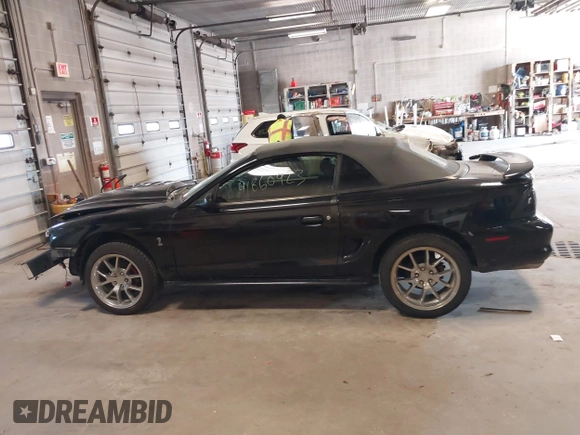 1994 Ford Mustang with VIN 1FALP45T7RF155048, listed as a IAAI auction lot 41860923 with 81,956 mi miles and . Bid and sale history available at DreamBid. Image 14.