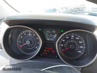 2016 Hyundai Elantra SE with VIN 5NPDH4AE2GH686342, listed as a IAAI auction lot 41892110 with 86,454 mi miles. Bid and sale history available at carsss.com. Image 7.