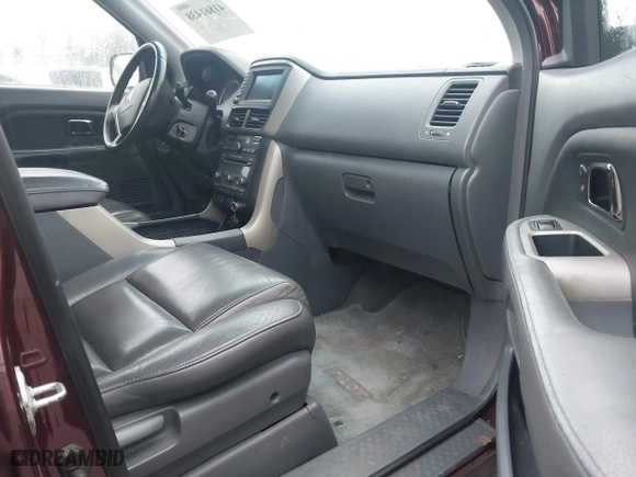 2007 Honda Pilot EX-L with VIN 2HKYF18787H534837, listed as a IAAI auction lot 41861438 with 199,355 mi miles. Bid and sale history available at carsss.com. Image 5.