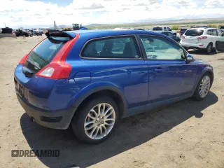 2008 Volvo C30 Version 1.0 z VIN YV1MK672582042423, wystawiony jako Copart lot #55993095 z przebiegiem 89 439 mil mil oraz Szkoda całkowita • Salvage title. Historia ofert i sprzedaży dostępna na DreamBid. Obrazek 3.