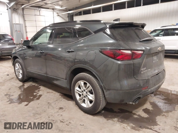 2020 Chevrolet Blazer LT z VIN 3GNKBHRS2LS529797, wystawiony jako IAAI lot #41725280 z przebiegiem 60 047 mil mil oraz . Historia ofert i sprzedaży dostępna na DreamBid. Obrazek 3.
