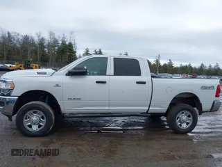 2020 Ram 2500 Tradesman with VIN 3C6UR5CL2LG101378, listed as a IAAI auction lot 41719577 with 59,100 mi miles and . Bid and sale history available at DreamBid. Image 14.