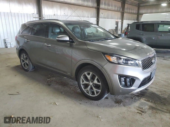 2016 Kia Sorento SXL z VIN 5XYPKDA10GG010538, wystawiony jako Copart lot #52142825 z przebiegiem 82 466 mil mil oraz Czysty tytuł • Clean title. Historia ofert i sprzedaży dostępna na DreamBid. Obrazek 4.