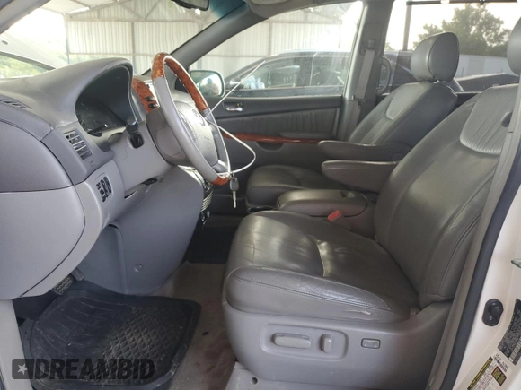 2008 Toyota Sienna XLE with VIN 5TDZK22C88S176565, listed as a Copart auction lot 62868605 with 224,586 mi miles and Clean title. Bid and sale history available at DreamBid. Image 7.