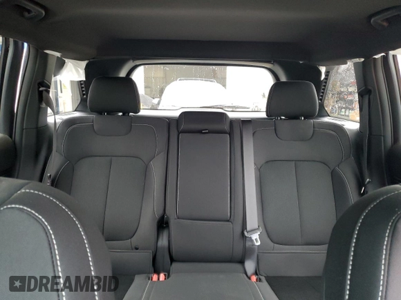 2025 Jeep Grand Cherokee Laredo with VIN 1C4RJHAG1SC278728, listed as a Copart auction lot 45920395 with 3,850 mi miles and Salvage Title. Bid and sale history available at DreamBid. Image 10.