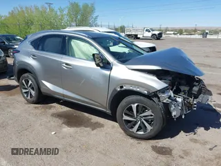 2021 Lexus NX 300h z VIN JTJGJRDZ0M2160847, wystawiony jako IAAI lot #42042762 z przebiegiem Nie podano mil oraz . Historia ofert i sprzedaży dostępna na DreamBid. Obrazek 14.
