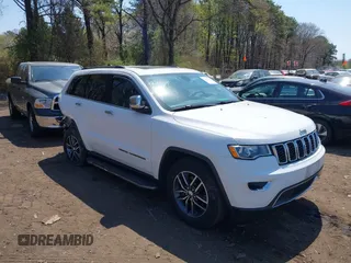 2018 Jeep Grand Cherokee Limited with VIN 1C4RJFBG6JC363405, listed as a IAAI auction lot 42101110 with 117,219 mi miles and . Bid and sale history available at DreamBid. Image 1.