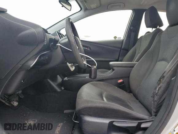 2016 Toyota Prius Four with VIN JTDKARFU0G3006037, listed as a Copart auction lot 56675535 with 266,373 mi miles and Clean Title. Bid and sale history available at DreamBid. Image 7.