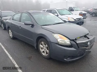 2009 Nissan Altima 2.5 S with VIN 1N4AL21E29N516285, listed as a IAAI auction lot 41922561 with 156,740 mi miles. Bid and sale history available at carsss.com. Image 1.